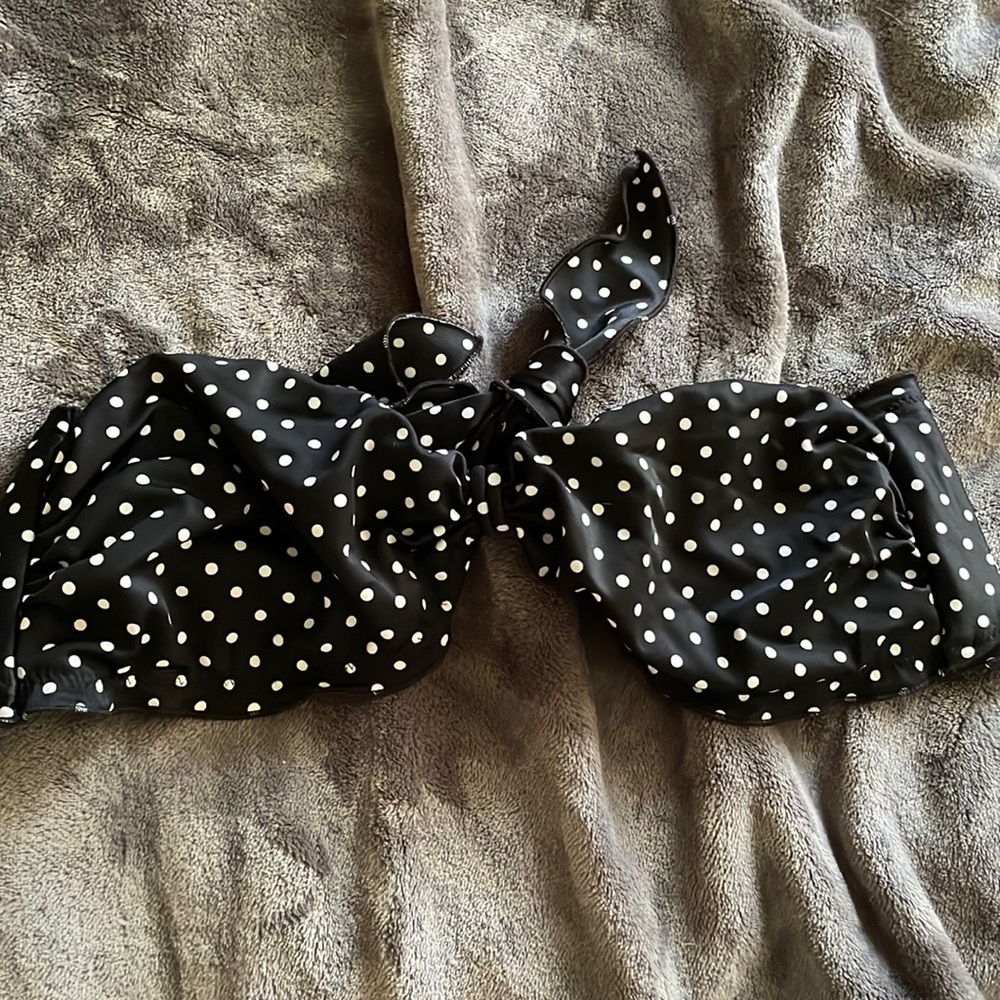 Victoria’s secret’s swim top
